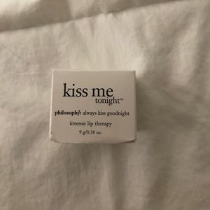 NWS Kiss me tonight philosophy lip therapy